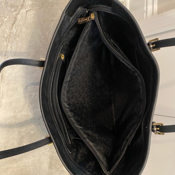 Jet Set Travel Medium Saffiano Leather Top-Zip Tote Michael Kors - Picture 7 of 8